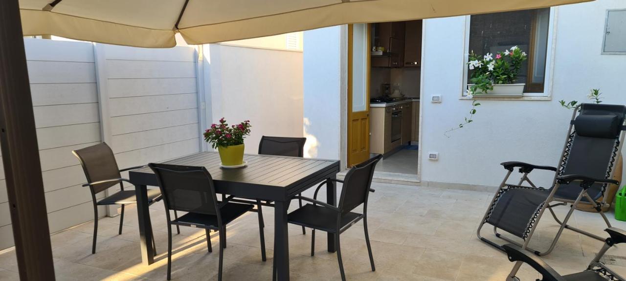 Torre Dell'Orso Centro - Villino Vista Mare Con Ampio Giardino别墅 外观 照片